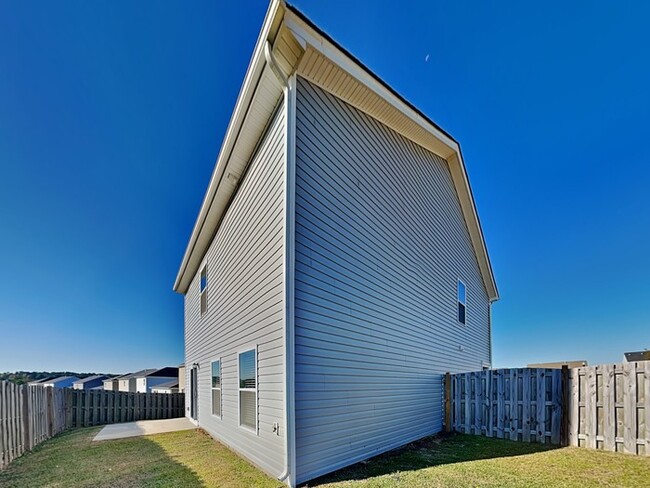 Building Photo - Burnside Farms!  Near Ft. Jackson and USC