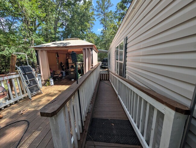 Building Photo - 1274 Cardinal Ln