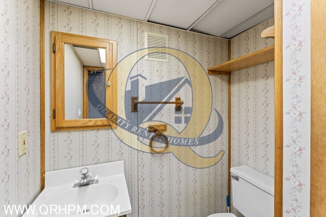 Building Photo - AVAILABLE NOW! SWARTZ CREEK SCHOOLS