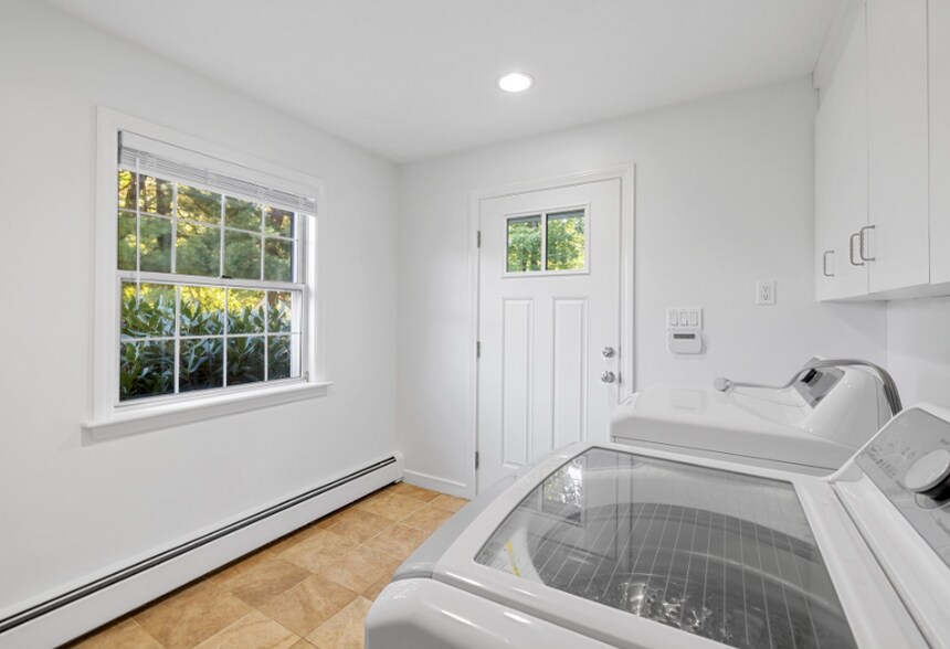 Building Photo - 31 Coolidge Rd