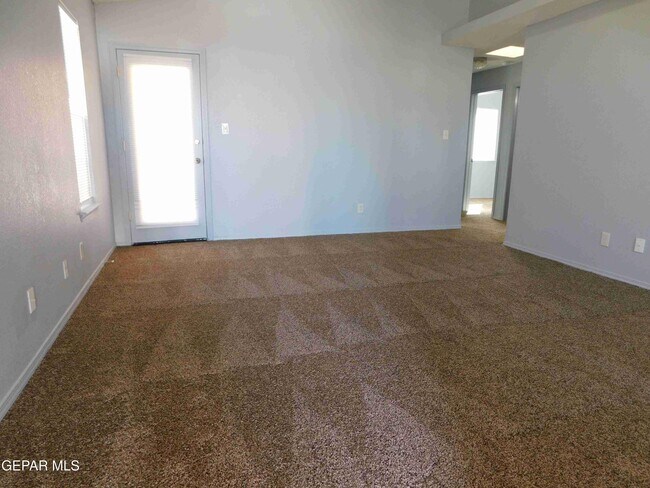 Building Photo - 12328 Tierra Canada Dr