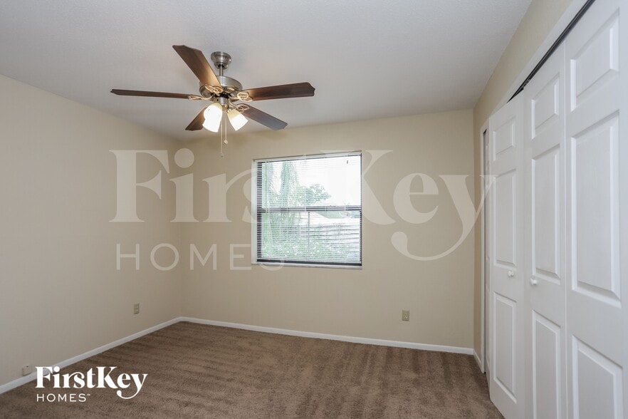 Building Photo - 9923 57th Way N