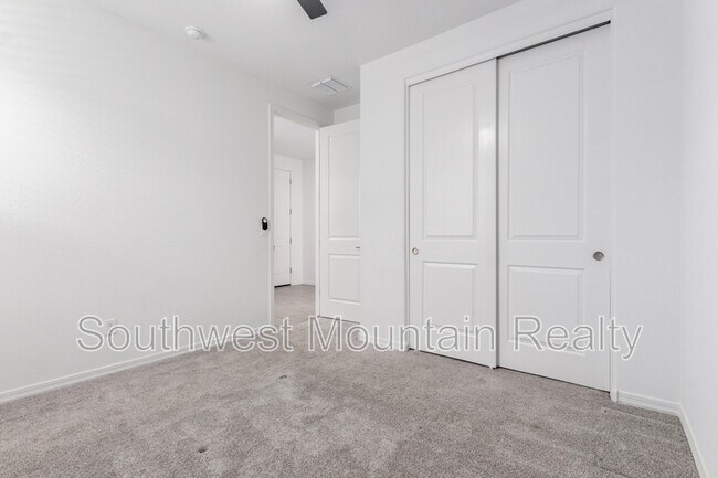 Building Photo - 22862 E Bonanza Way