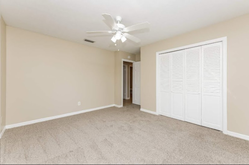 Building Photo - 5218 Cumberland Dr
