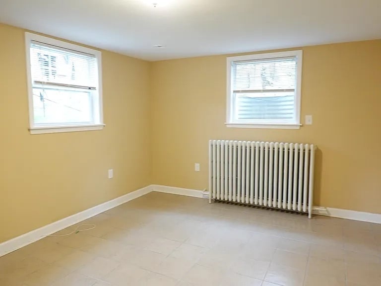 Building Photo - 910 Kennebec Ave