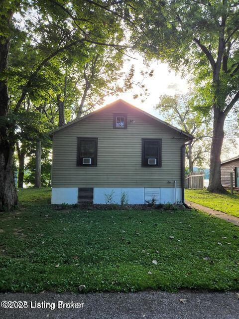 Building Photo - 2908 Belknap Beach Rd