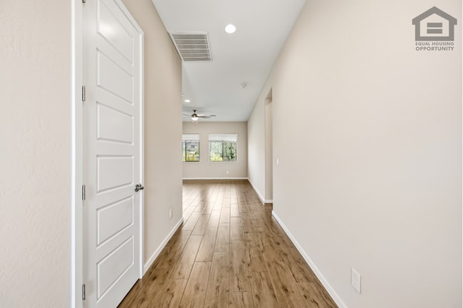 Building Photo - 3Bed/2Bath Home in Cave Creek! Ready for Immediate Move-In! -- NO HOA!