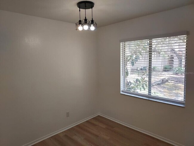 Building Photo - 5501 LOBLOLLY C