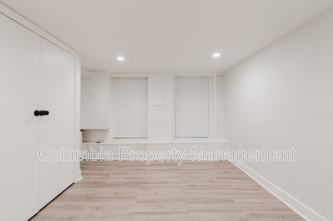 Building Photo - 1203 Clifton St NW