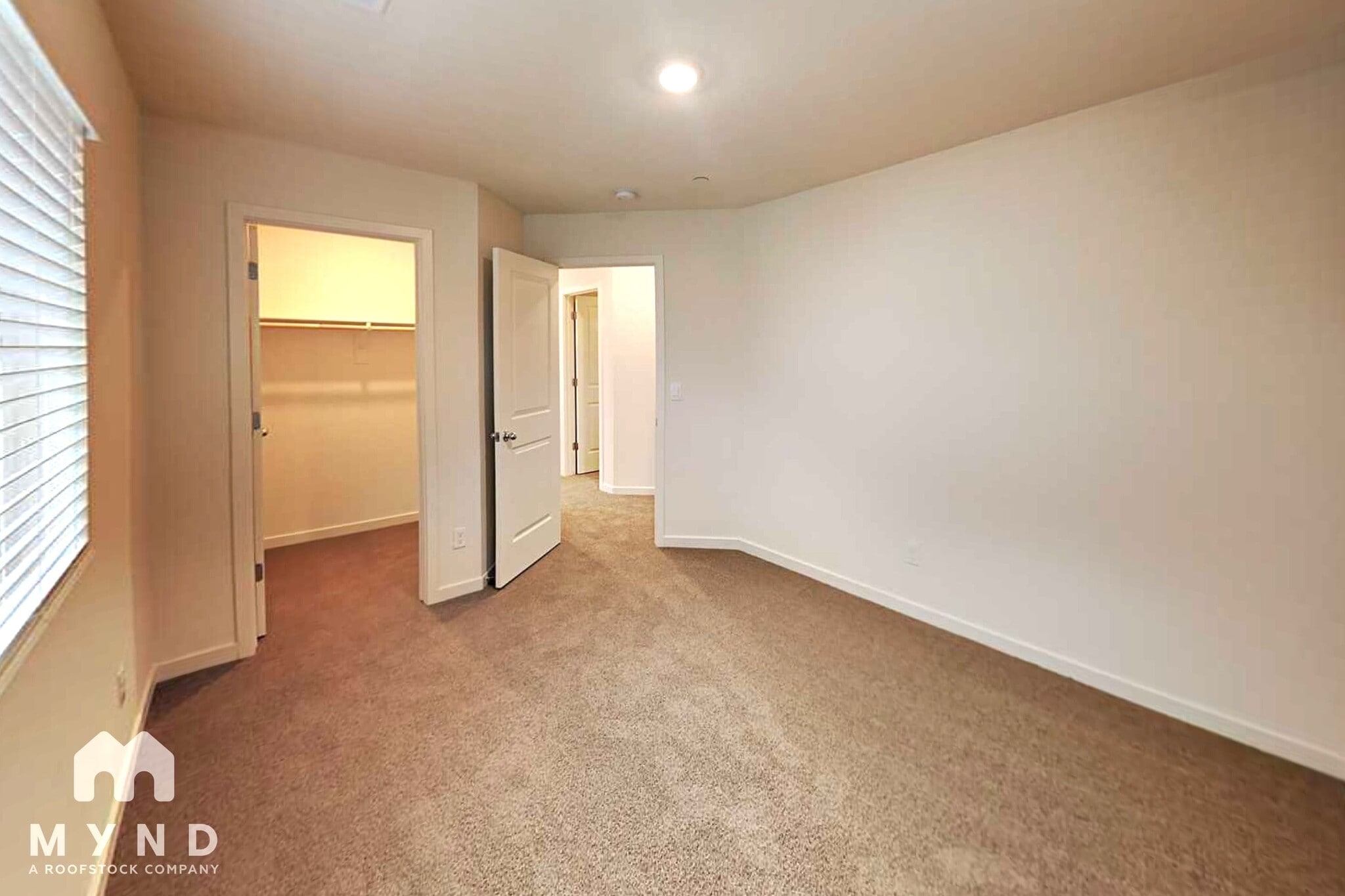 Building Photo - 3049 Pruett Dr