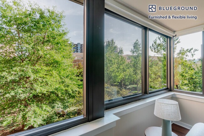 Building Photo - 1510 Clarendon Blvd