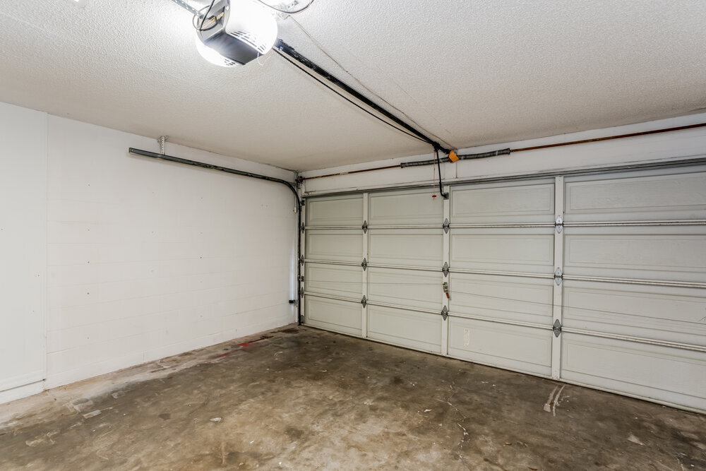 Building Photo - 2308 Kenwick Dr
