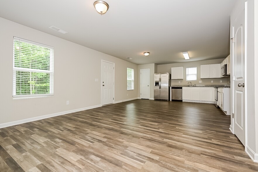 Building Photo - 121 Cold Creek Pkwy