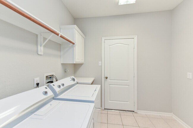Building Photo - 21822 Mystic Point Ct