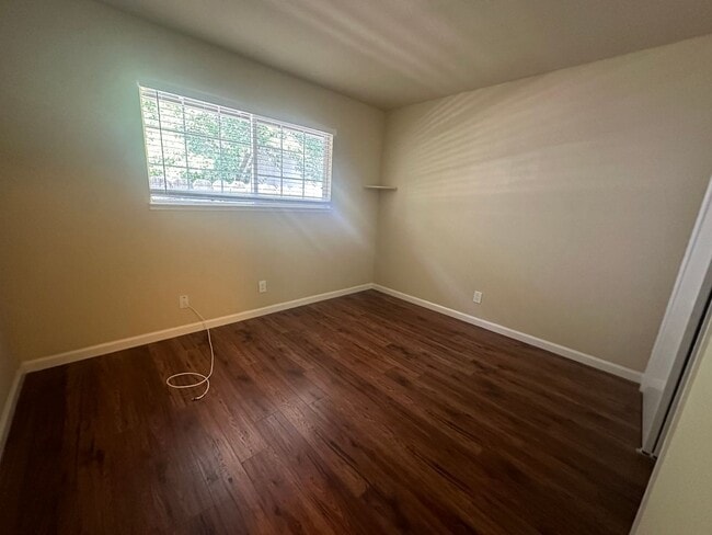 Building Photo - 871 El Cerrito Way