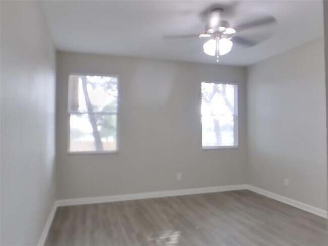 Building Photo - 312 Nogales Ln
