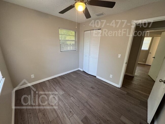 Building Photo - 4746 Cepeda St