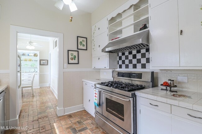 Building Photo - 145 St Francis St