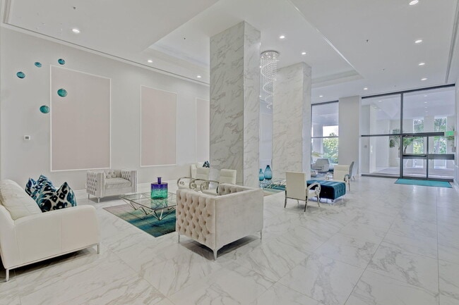 Building Photo - 5280 N Ocean Dr