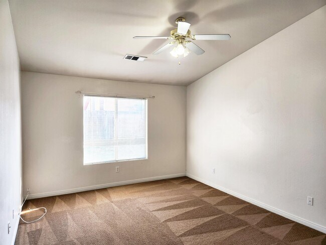Building Photo - 12109 Flat Iron Ct