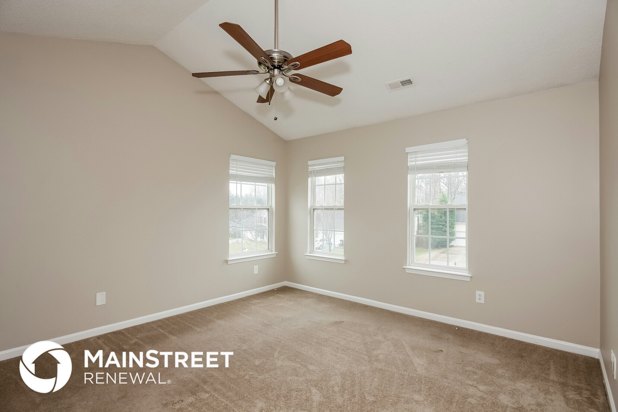 Building Photo - 13029 Woodland Farm Dr