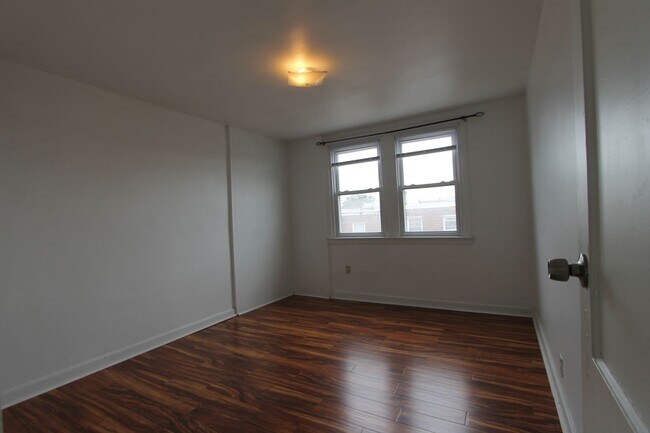 Building Photo - 7436 Thouron Ave