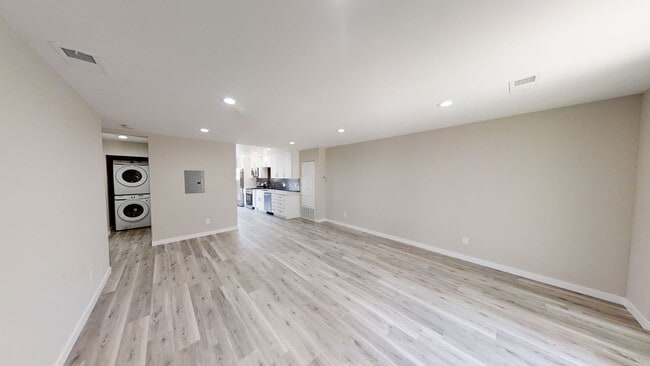 Building Photo - 4BD/2BA, Close to Campus!!