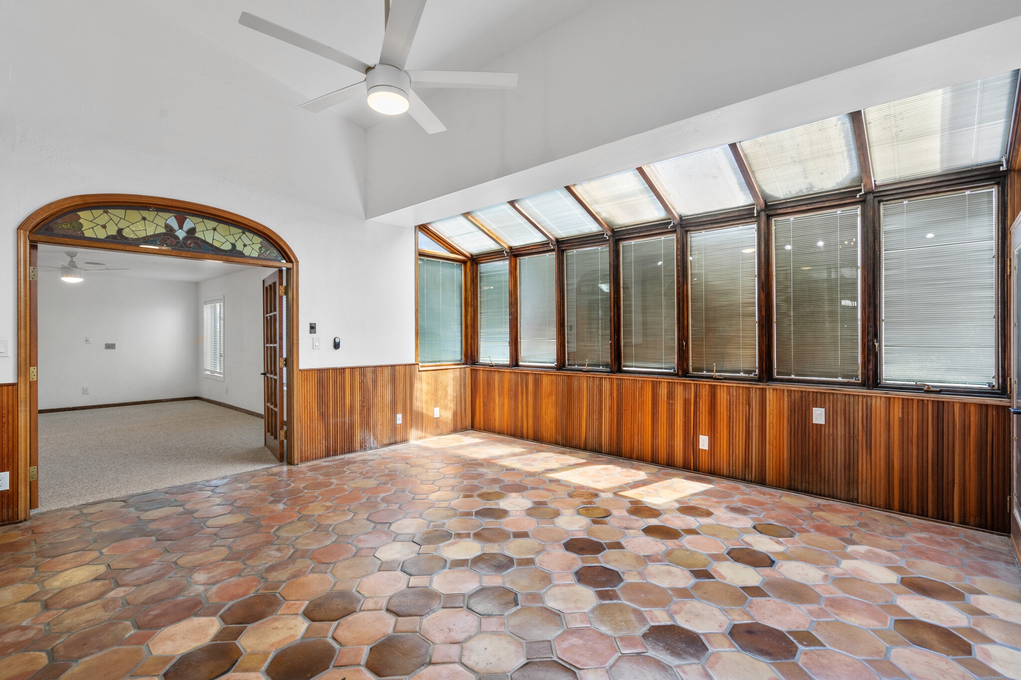 Building Photo - 3319 E Indian School Rd