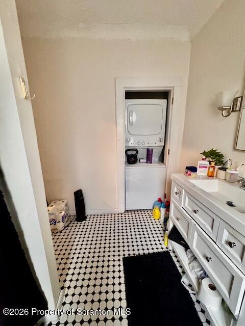 Building Photo - 815 Monroe Ave