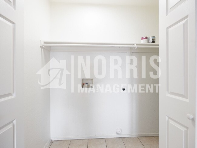 Building Photo - 10077 S Tampico Ln