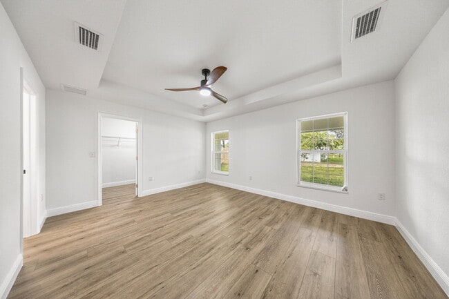Building Photo - Beautiful New Home in Prime Summerfield Lo...