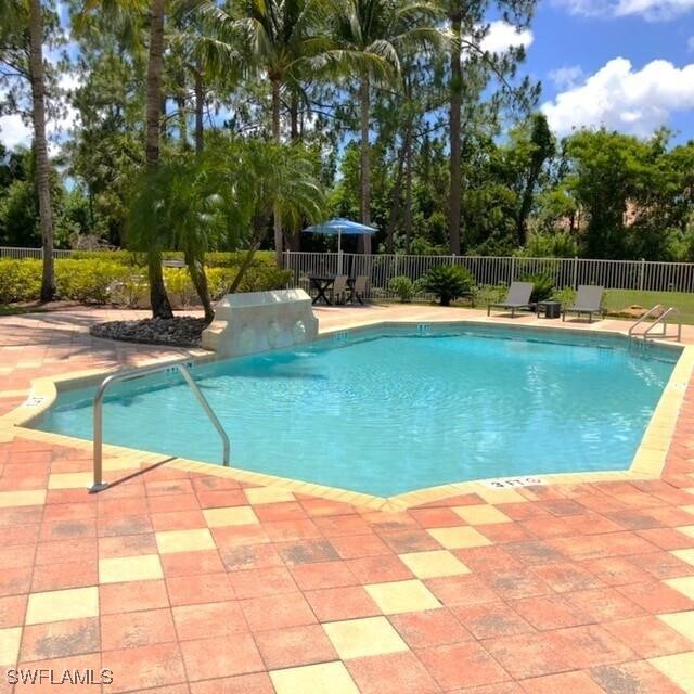 Building Photo - 8275 Ibis Club Dr