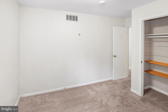 Building Photo - 1451 Double Gate Rd