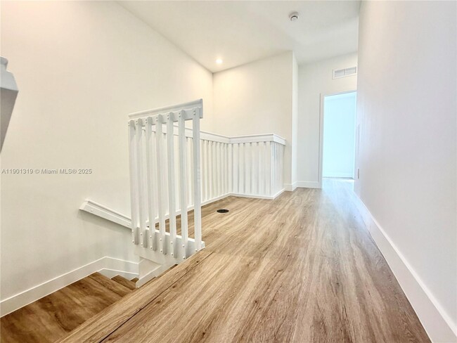 Building Photo - 19113 SW 344th Ter