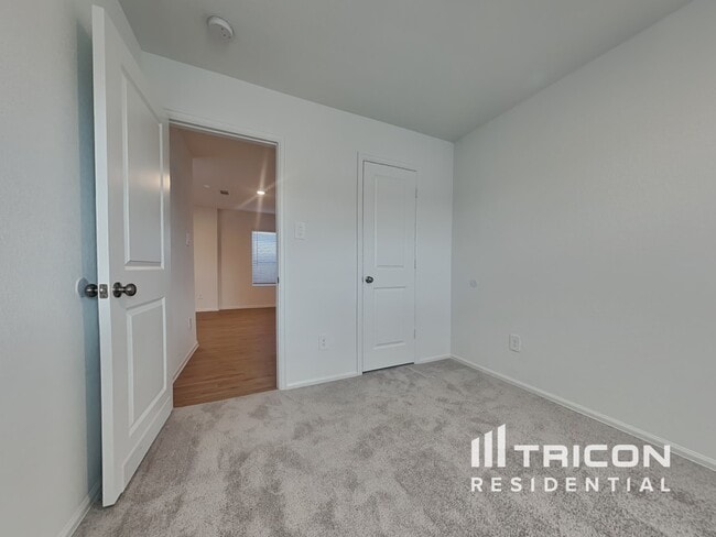 Building Photo - 17159 Quaking Aspen Ln