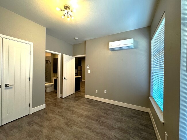 Bedroom - 414 Kirman Ave.