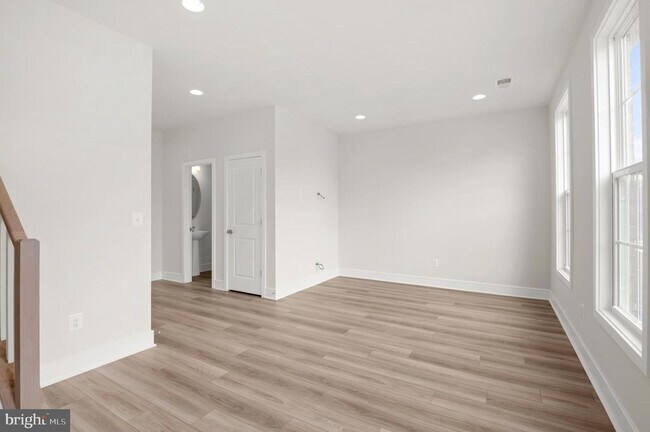 Building Photo - 14534 Alsace Ln