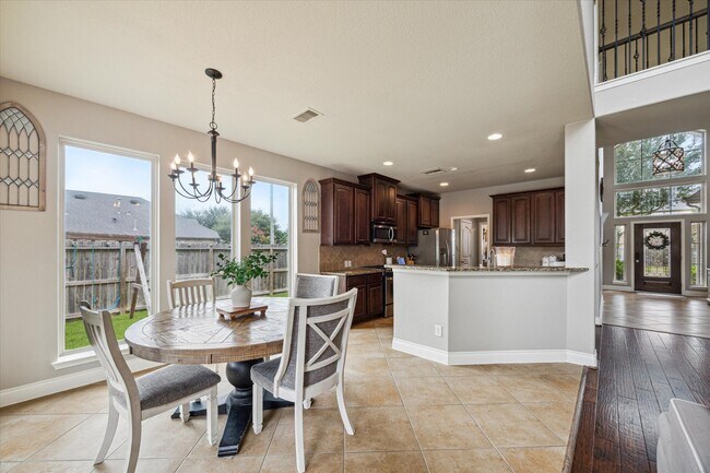 Building Photo - 28919 Crested Butte Dr