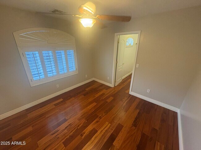 Building Photo - 17633 N 41st St