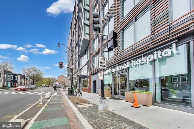 Building Photo - 2120 Vermont Ave NW