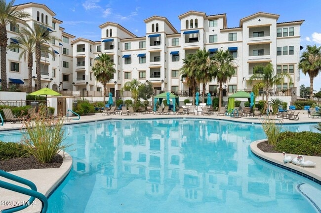 Building Photo - 2511 W Queen Creek Rd