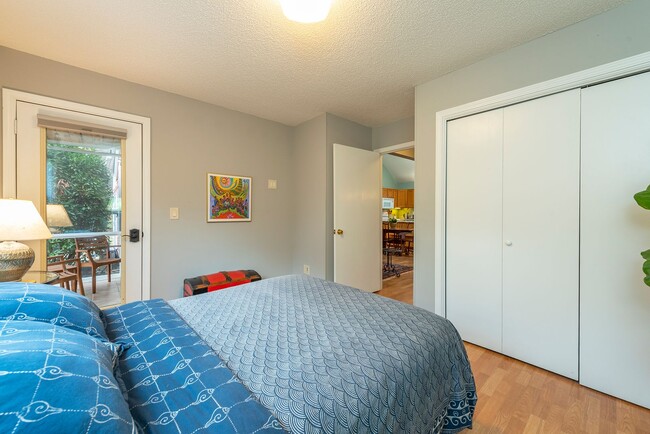 Building Photo - West Asheville Rental! Co-housing Development