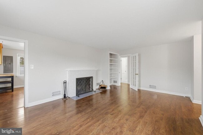 Building Photo - 5402 12th St S