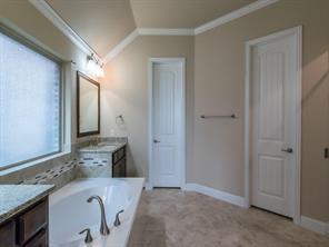 Building Photo - 313 Wyndale Ct