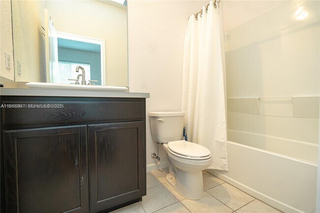 Building Photo - 2820 NW 180th St