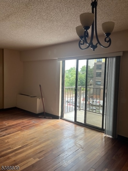 Primary Photo - 10 N Wood Ave