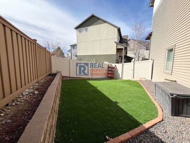 Building Photo - 18630 Burlington Pl