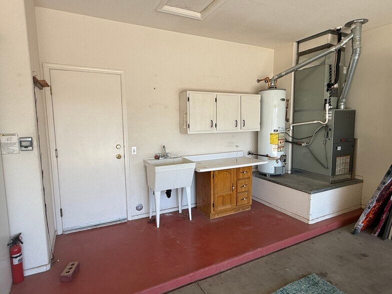 Building Photo - 21735 N Limousine Dr