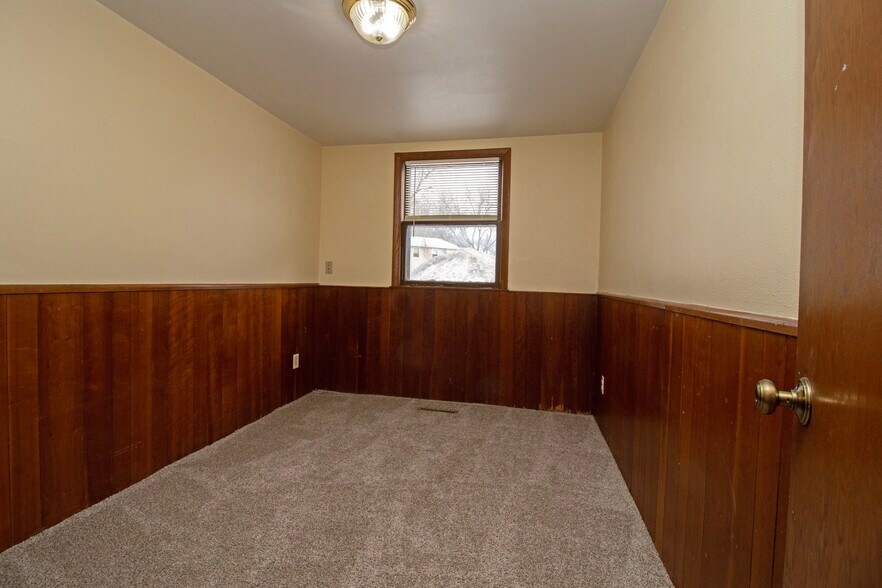 Building Photo - 1126 13th St S