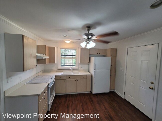 Building Photo - 3 br, 1 bath House - 2092 Delowe Dr